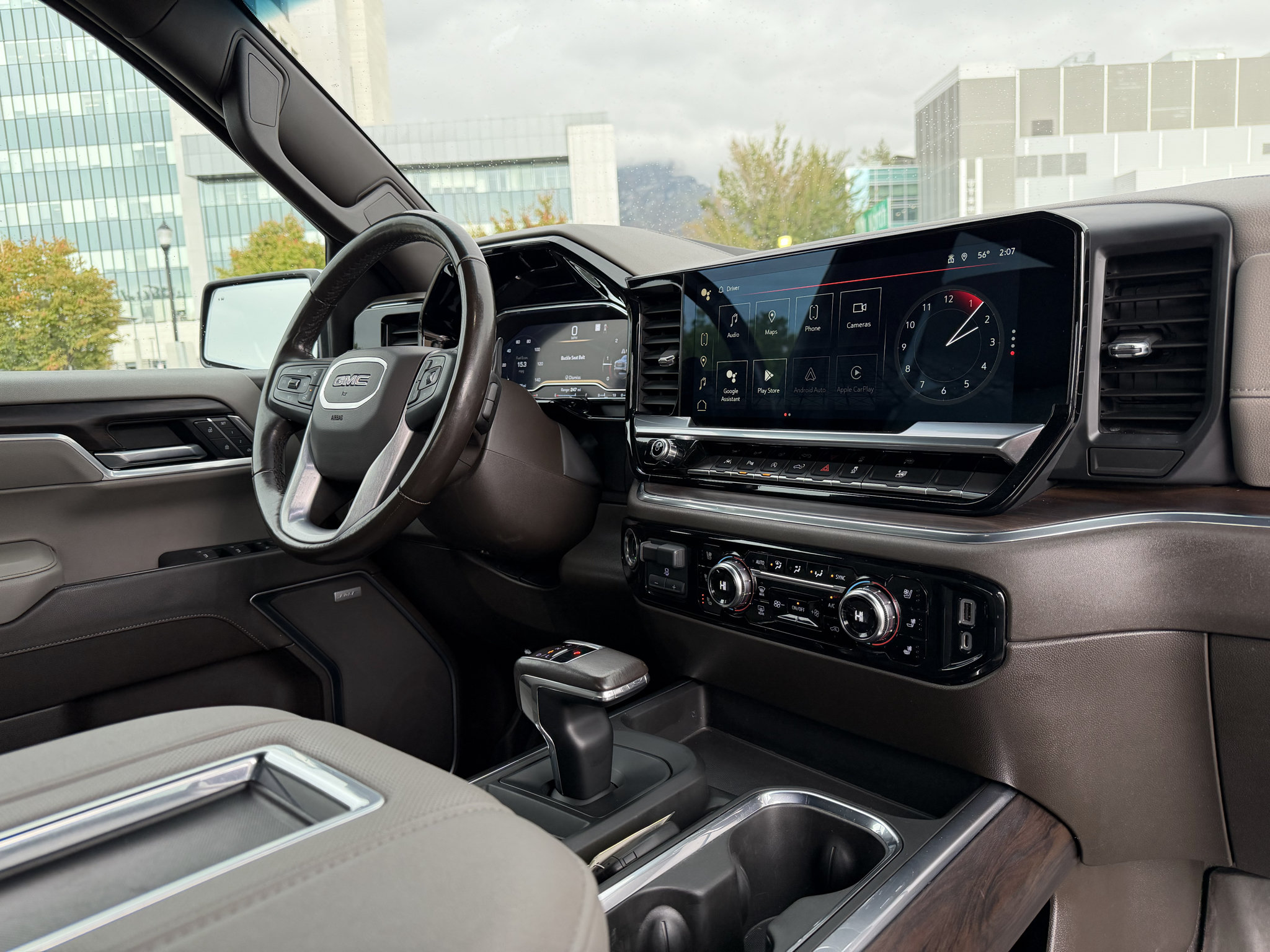 Used 2022 GMC Sierra 1500 SLT w/ SLT Convenience Package AWD/4WD image 23