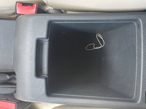 Used 2016 Volkswagen Jetta SEL w/ Lighting Package FWD image 26