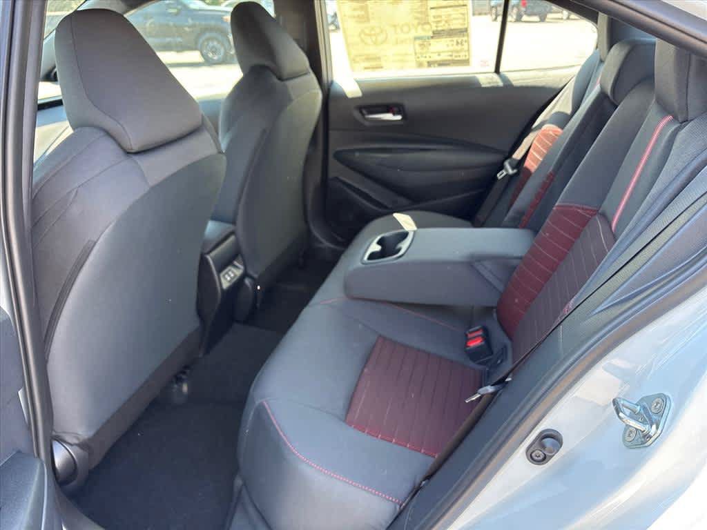 Used 2026 Toyota Corolla SE w/ SE Package FWD image 9