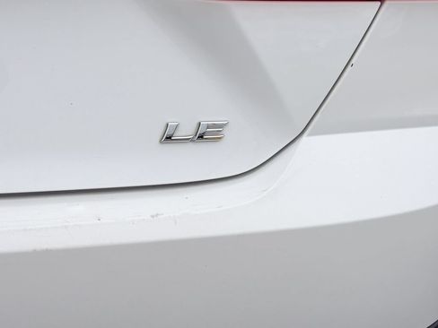 Used 2025 Toyota Camry LE FWD image 14