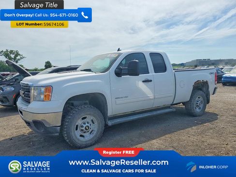 Used 2011 GMC Sierra 2500 SLE w/ SLE Preferred Package AWD/4WD image 1