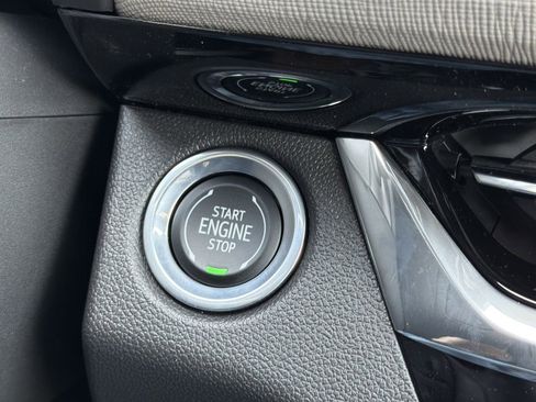 New 2026 Buick Envista Avenir FWD image 9