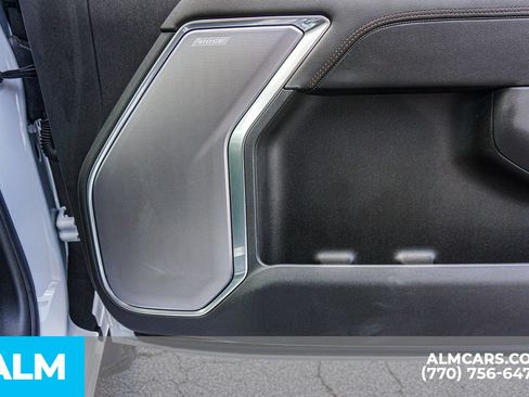 Used 2025 Chevrolet Silverado 3500 High Country w/ High Country Premium Package AWD/4WD image 52