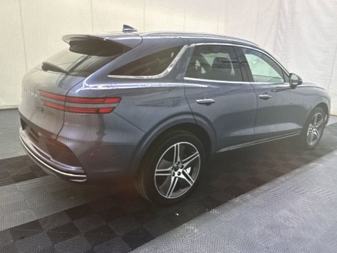 Used 2026 Genesis Electrified GV70 Prestige AWD/4WD image 2