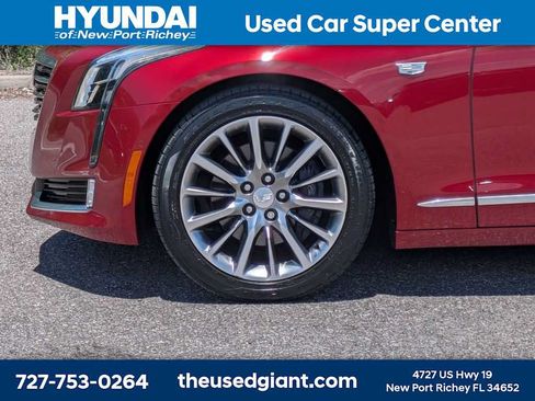 Used 2018 Cadillac CT6 Luxury AWD/4WD image 10