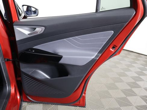 Used 2023 Volkswagen ID.4 Pro S image 29