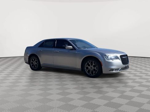 Used 2016 Chrysler 300 S w/ 300S Premium Group AWD/4WD image 2