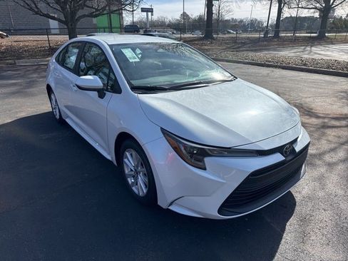 New 2026 Toyota Corolla LE image 7