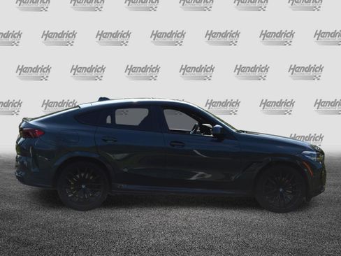 Used 2021 BMW X6 xDrive40i w/ M Sport Package AWD/4WD image 11