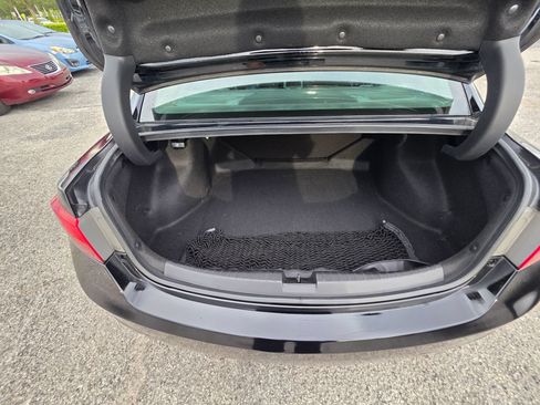 Used 2013 Acura ILX w/ Premium Package FWD image 24