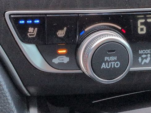 Used 2019 Honda Accord Touring image 21