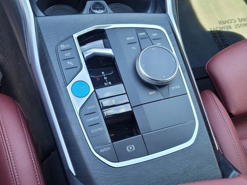 Used 2023 BMW i4 eDrive35 image 23