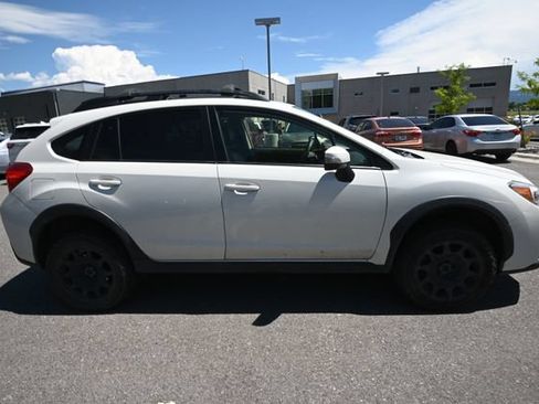 Used 2017 Subaru Crosstrek 2.0i Limited AWD/4WD image 6