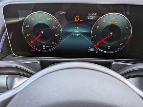 Used 2021 Mercedes-Benz GLB 250 image 18