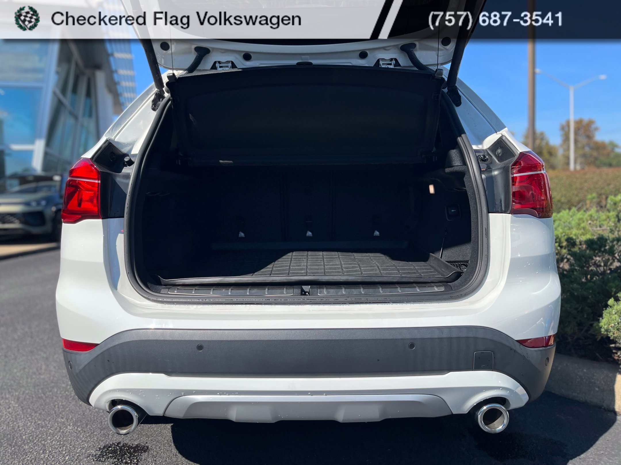 Used 2020 BMW X1 xDrive28i w/ Convenience Package AWD/4WD image 36