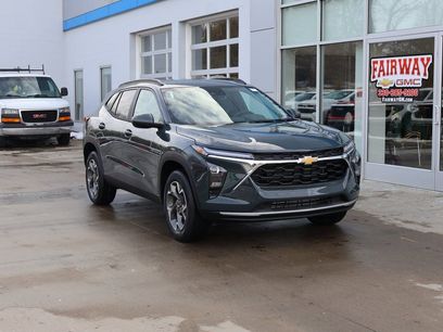 New 2026 Chevrolet Trax LT w/ Driver Confidence Package