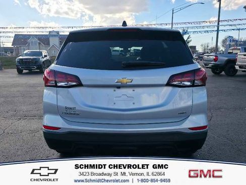 Used 2022 Chevrolet Equinox LS w/ LS Convenience Package image 6