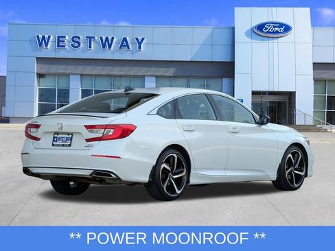Used 2022 Honda Accord Sport image 3