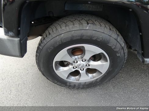 Used 2017 Jeep Wrangler Unlimited Sahara w/ Connectivity Group image 16