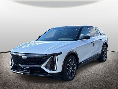 New 2026 Cadillac Lyriq Premium Sport w/ LPO, Floor Liner Package image 5