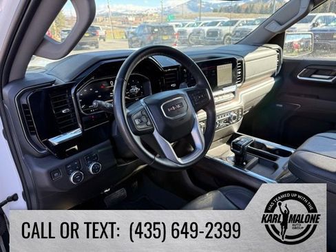 Used 2023 GMC Sierra 1500 SLT w/ SLT Convenience Package image 17