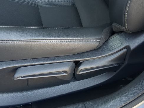 Used 2023 Honda Civic Sport image 17