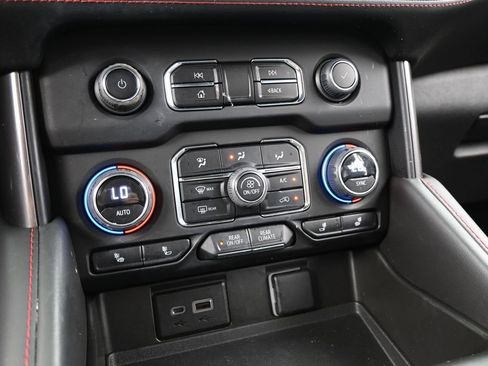 Used 2023 Chevrolet Tahoe RST w/ Sport Performance Package image 33