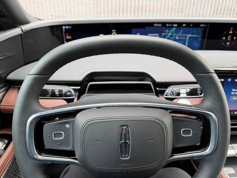 New 2026 Lincoln Nautilus Reserve image 38