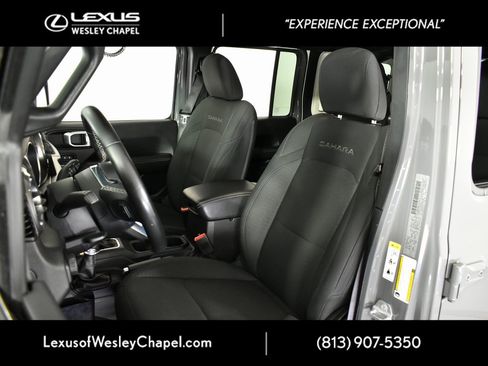 Used 2020 Jeep Wrangler Unlimited Sahara image 18