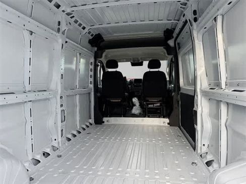 Used 2025 RAM ProMaster 2500 w/ Power Group image 23