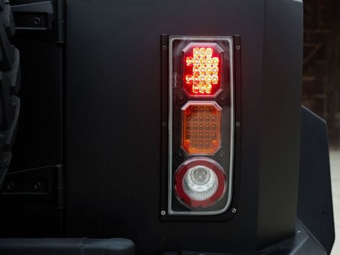 Used 2016 Ford F450 XLT w/ XLT Interior Package image 26