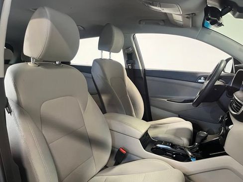 Used 2019 Hyundai Tucson Value FWD image 10