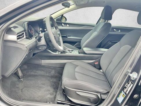 Used 2022 Kia K5 LXS FWD image 10