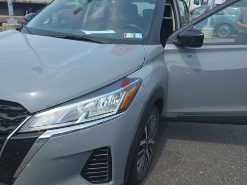 Used 2023 Nissan Kicks SV FWD image 23
