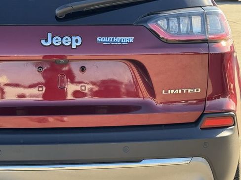 Used 2019 Jeep Cherokee Limited w/ Technology Group image 6
