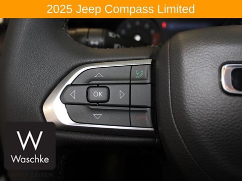 Used 2025 Jeep Compass Limited w/ Sun & Sound Group AWD/4WD image 26