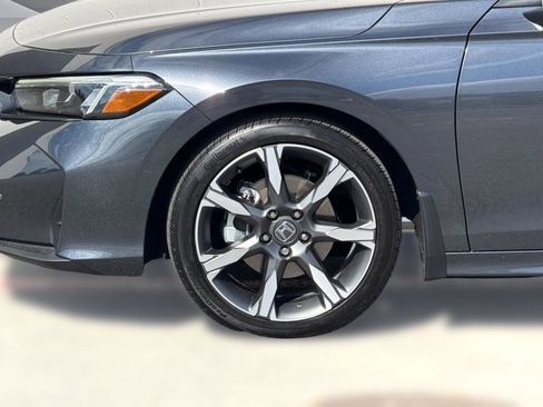 Certified 2025 Honda Civic Sport Touring image 11