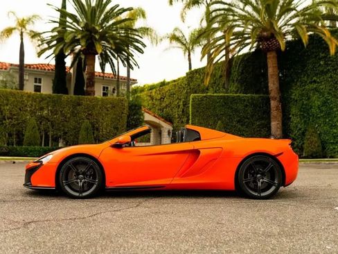 Used 2015 McLaren 650S Spider RWD image 21