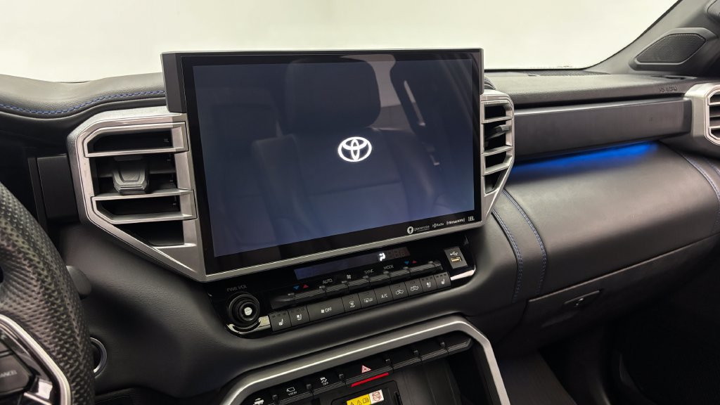 Used 2024 Toyota Tundra Platinum AWD/4WD image 20
