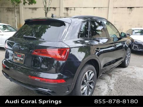 Certified 2024 Audi Q5 2.0T Premium w/ Summer of Audi Package AWD/4WD image 8