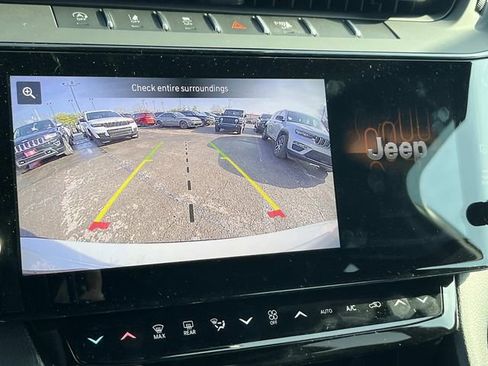 New 2026 Jeep Grand Cherokee L Limited image 29