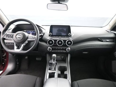 Used 2024 Nissan Sentra SV image 25