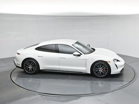Used 2021 Porsche Taycan 4S image 53