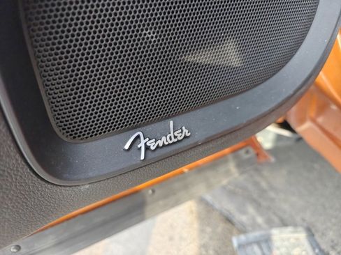 Used 2019 Nissan Titan PRO-4X w/ Pro-4x Convenience Package image 19