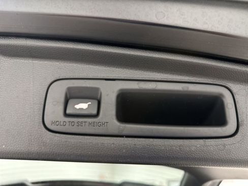 Used 2023 Honda CR-V EX-L image 25