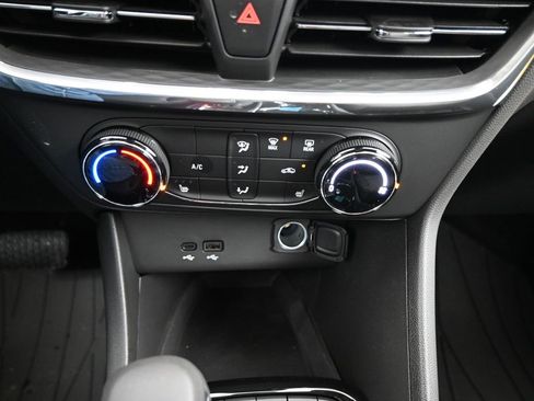 New 2026 Buick Encore GX Preferred w/ Comfort Package image 17