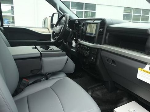 New 2026 Ford F350 XL w/ XL Chrome Package AWD/4WD image 5