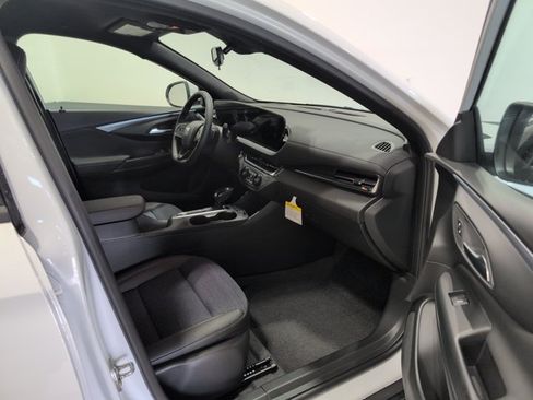 New 2026 Buick Envista Sport Touring w/ Convenience I Package FWD image 13