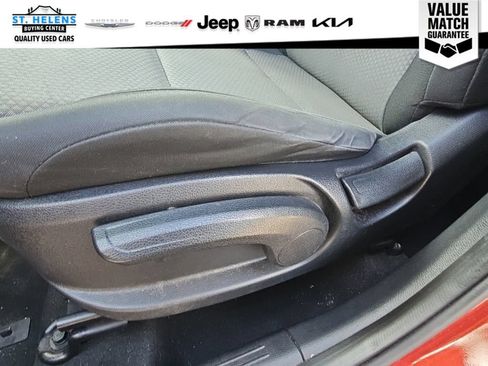 Used 2020 Kia Soul LX FWD image 19