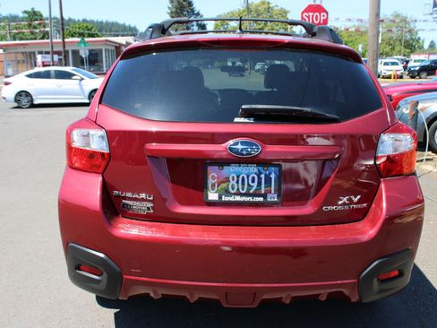 Used 2014 Subaru Crosstrek 2.0i Limited AWD/4WD image 5
